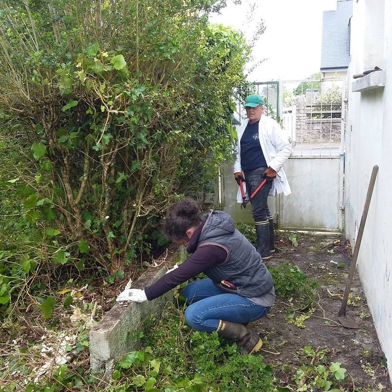 En mai 2015 une situation identique s’est présentée et nous a amenés à élaborer ce projet collectif. La constitution de l’association Cent pour un toit devenait une nécessité.