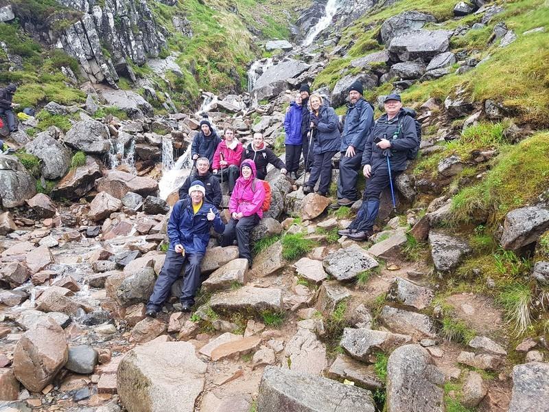 El 28 de agosto de 2016 se subió al Scafell Pike.rnLa subida a los Tres Picos de Yorkshire se realizó el 25 de septiembre de 2016.