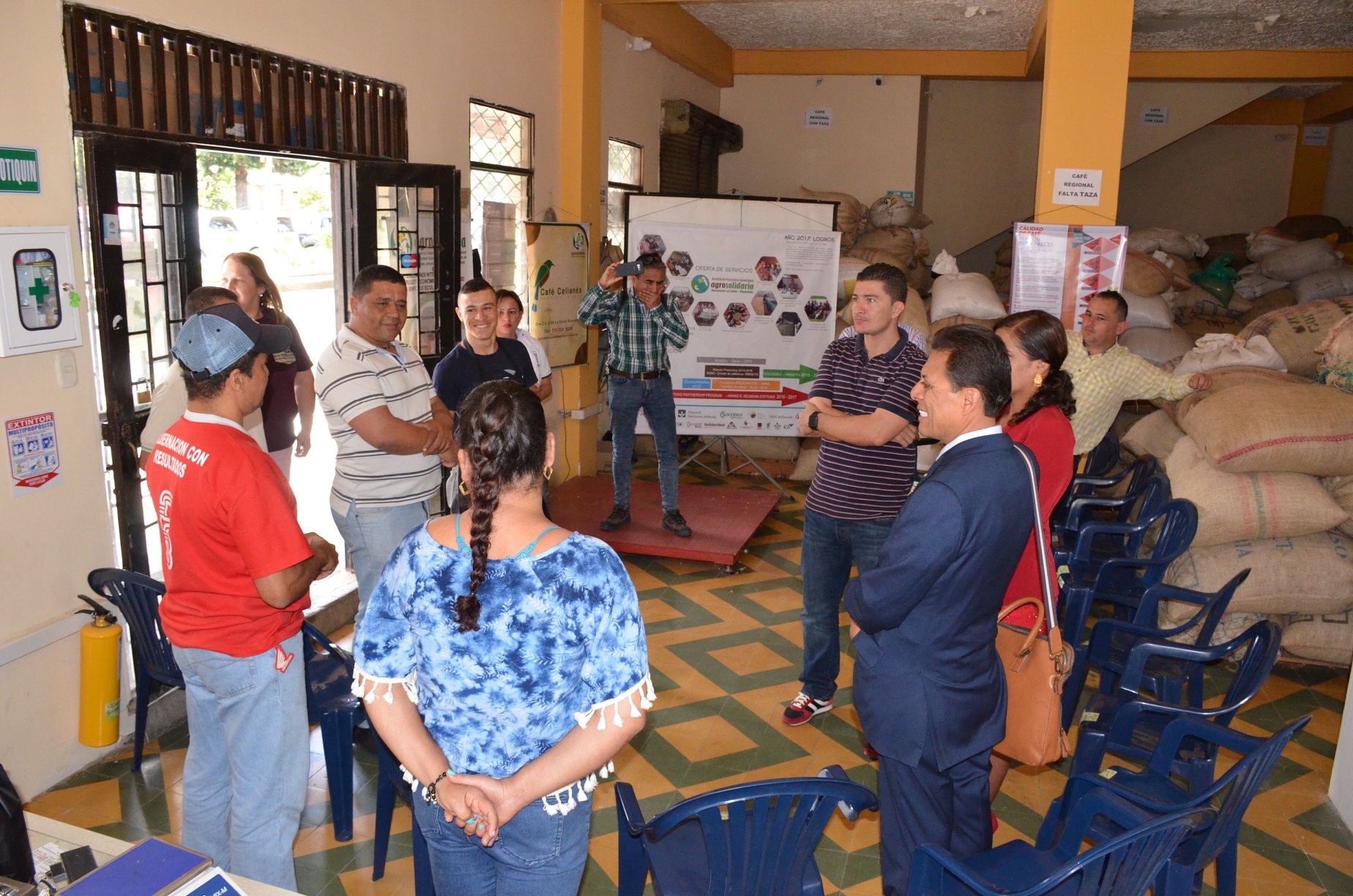 This is how the first visit of the mayor of La Arena Piura to La Celia Risaralda in Colombia was organised; the two parties discussed cultural development initiatives and a project for the treatment of wastewater.