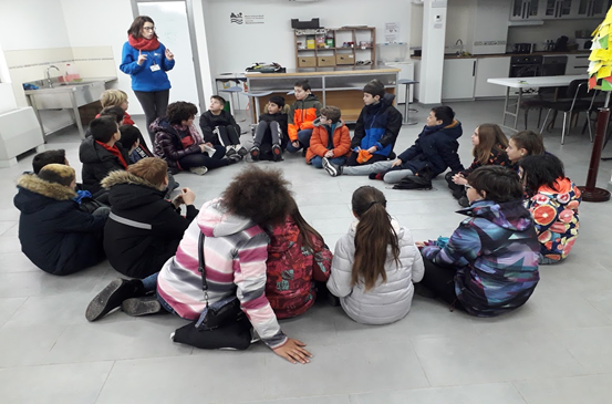 We had around 900 schoolchildren visiting our sites during this period. We taught them about the processes we go through in the different parts of our premises and showed them how we treat electronic waste. We showed them how to fix a plug socket and presented a video outlining how to properly recycle electronic waste.
