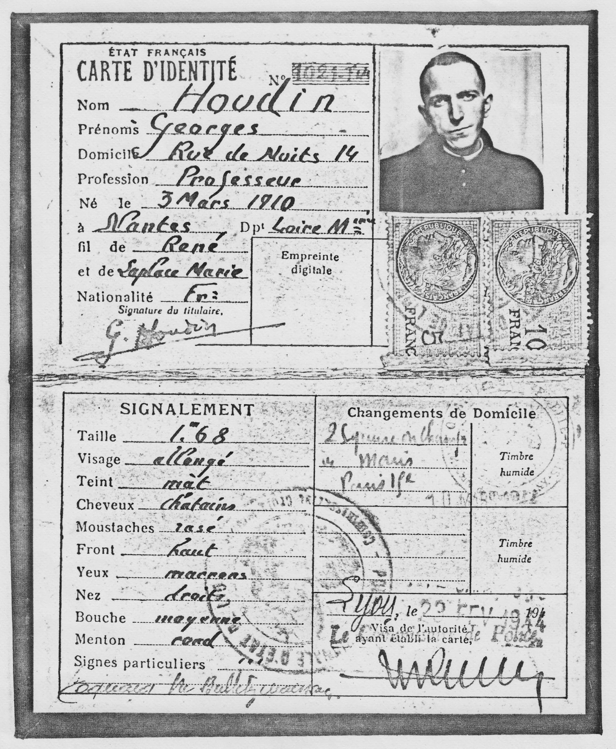 Fausse carte d'identité française au nom d'emprunt de Georges Houdin ©Emmaüs International