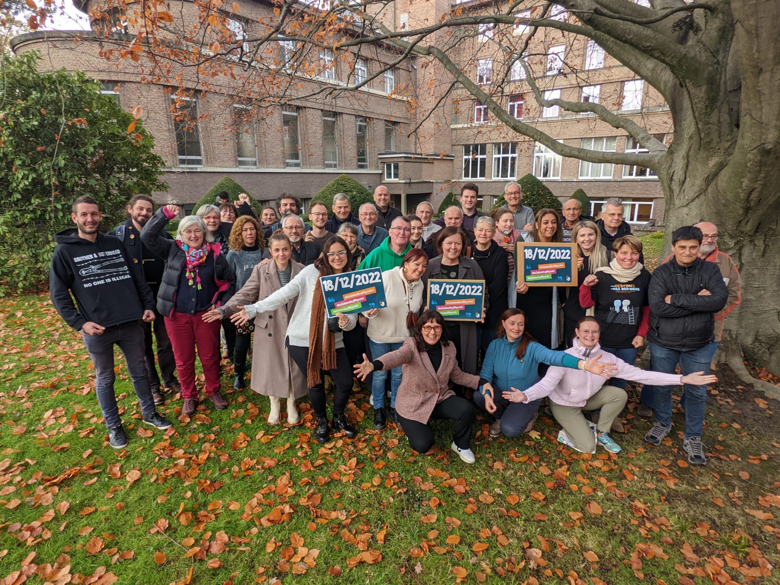 COMMUNAUTE EMMA S DENNEMONT Emma s International COMMUNAUTE EMMA S DENNEMONT Emma s International