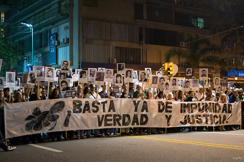 Uruguay : une marche silencieuse pour réclamer justice auprès de l’Etat 